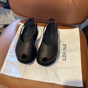 Lofina Sandals with open toe and elastic 36